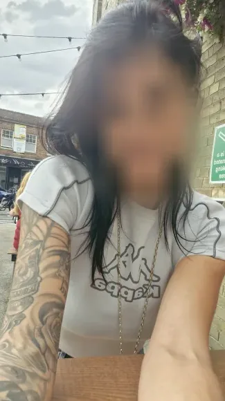 Anja, 39