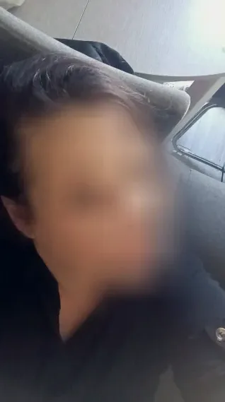 Elena, 39