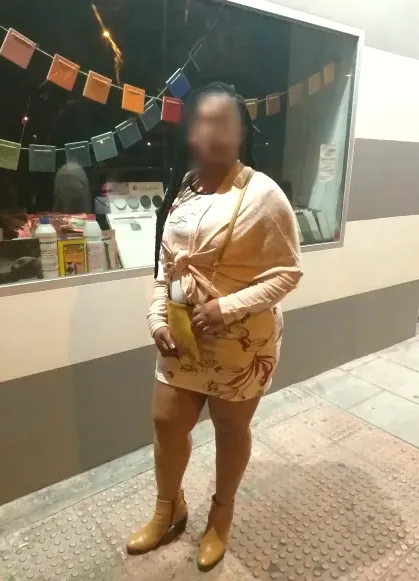 Emma, 25