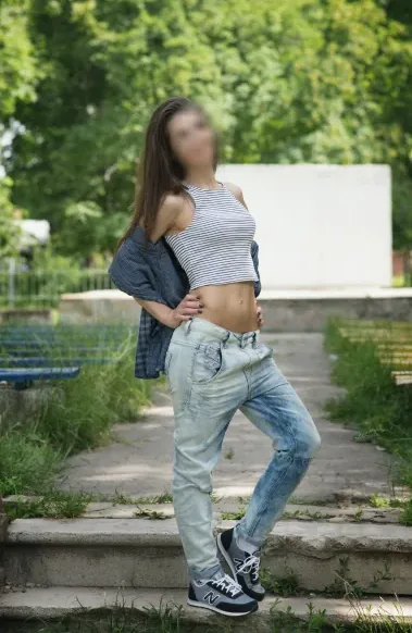 Kim, 39