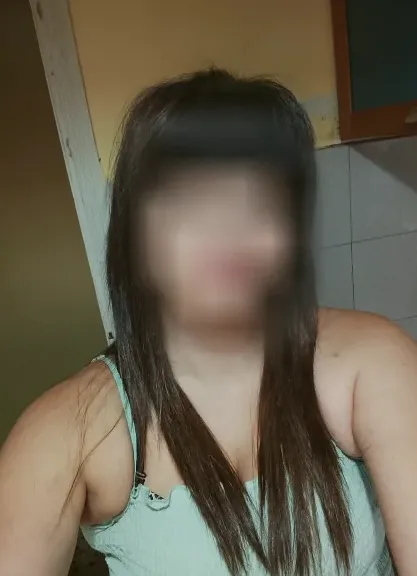 Marina, 37