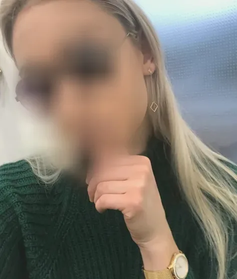 Michelle, 24