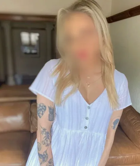 Paula, 40