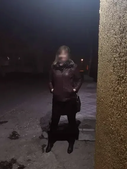 Rebecca, 40